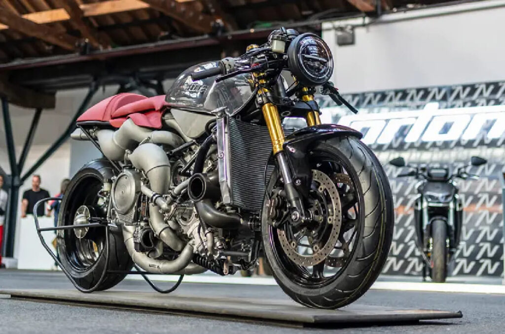 Veloce Aperion revealed, eight-cylinder two-stroke makes 280hp