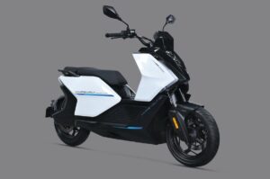 Keeway Hypevolt-R launched in India