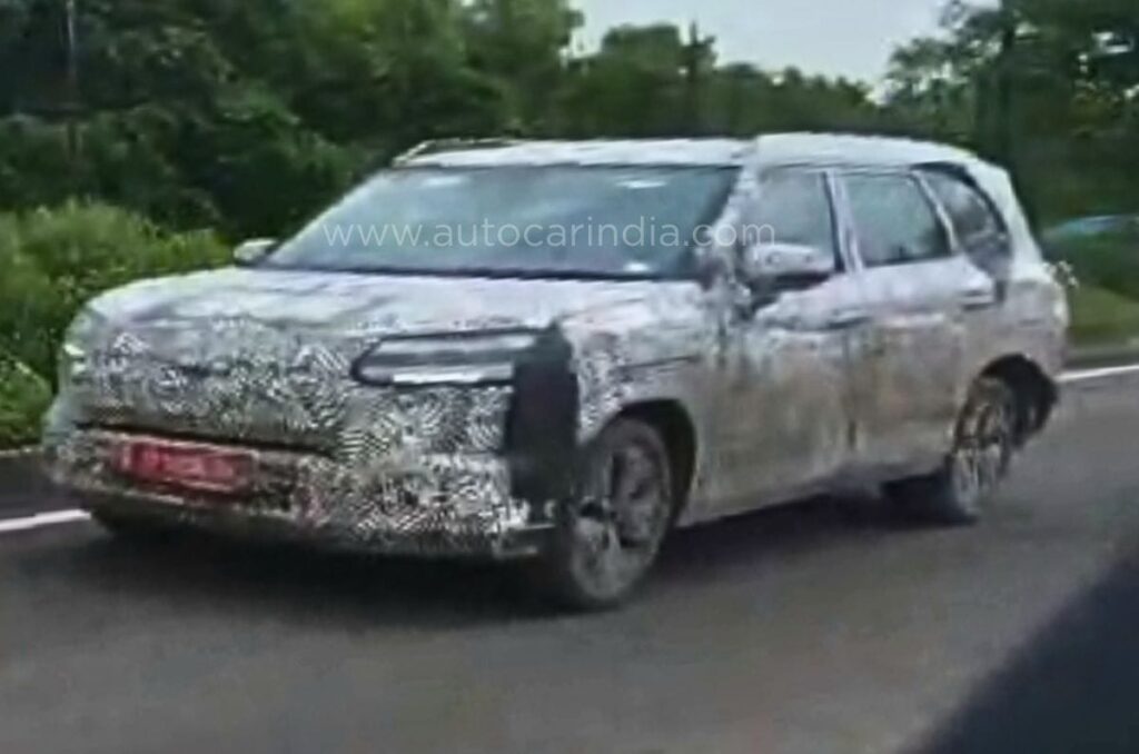 MG’s Starlight 560-based ‘Hector Hawk’ EV spied