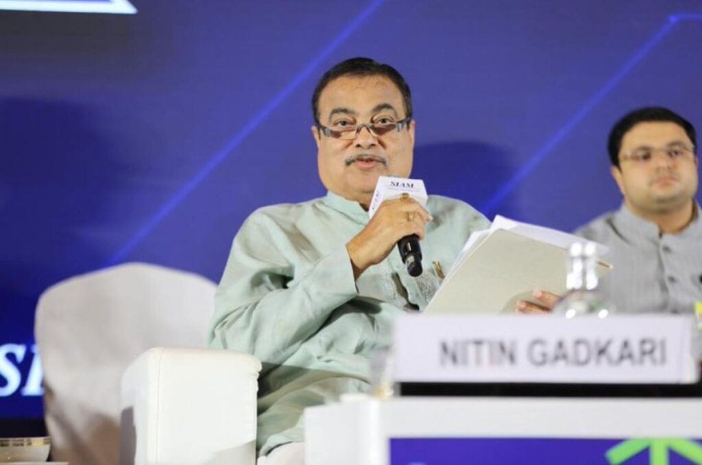 Gadkari proposes graded licence points system for improper behaviour