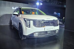 Kia India announces Carnival hybrid specifications