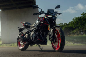 Bajaj Pulsar N250SS launched at Rs 1.59 lakh